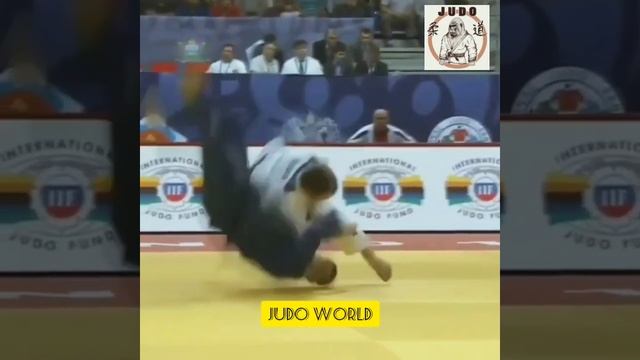ОЧЕНЬ МОЩНЫЙ ДЗЮДОИСТ.???ЯКУБ ШАМИЛОВ???.#judo #sambo #bjj #wrestling #crossfit #top смотреть онлайн