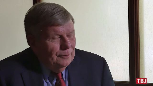 Bob Barnhill Narrative for CEO of the Year Award from the Triangle Business Journal смотреть онлайн