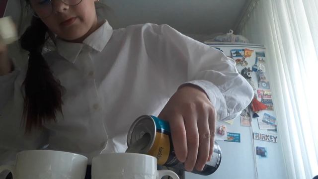 Эмилия пытается готовить 3часть(1) смотреть онлайн