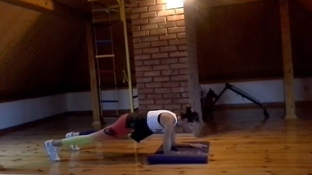 Жиркиллер 2.Задание на вылет 1.Стульчик 1 минута.Планка 1 минута. Полуберпии 20 раз. смотреть онлайн