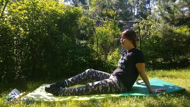 Упражнения на профилактику плоскостопия для детей. Интересная подача в стихотворной форме. смотреть онлайн