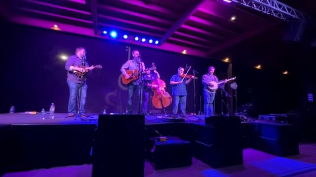 Long Journey Home - Michael Cleveland & Flamekeeper смотреть онлайн