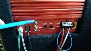 Активный сабвуфер