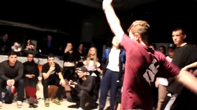 Double A vs Dolg-OFF | ELECTRO BEG FINAL | ТОЧКА РОСТА смотреть онлайн