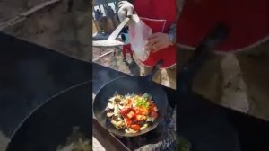 Говядина с баклажанами и шампиньонами