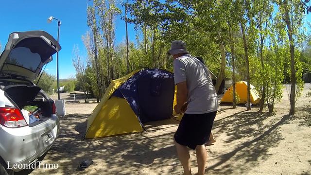 Установка палатки в кемпинге Пуэрто-Мадрин смотреть онлайн