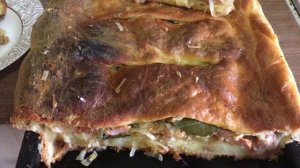 Пирог с мясом и картошкой в духовке