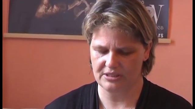 Разведримо дане поезијом: Виолета Пенић смотреть онлайн