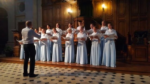 Хор "ВЕРА" в Париже