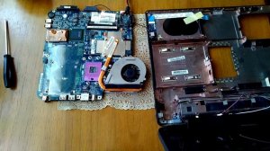 Модернизация ноутбука Toshiba Satellite A200-23U. S01E06. Замена C2D T7500 на T9500. Тесты!)