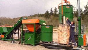 Как заготавливают дрова в европе. Часть 1. Как нарубить камаз дров.