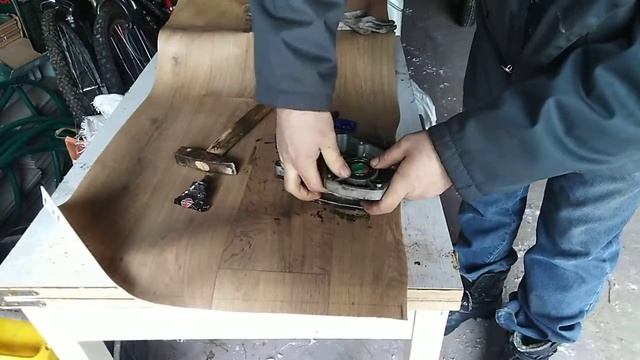 Удаление подшипника из глухой посадки с помощью пластилина. смотреть онлайн