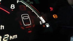 Работа индикатора топлива Nissan liberty