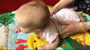 САМАЯ МАЛЕНЬКАЯ БЛОГЕРША ⭐️ Софийка Учиться Ползать и Лежать на Животике