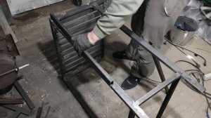 Как сделать сварочный стол в гараж. СБОРКА. How to make a welding table in a garage. ASSEMBLY.
