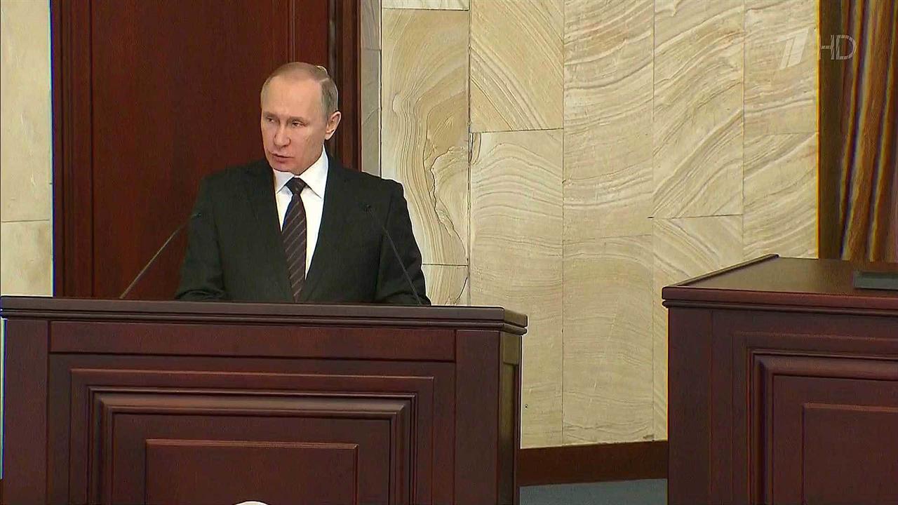 Владимир Путин поставил перед ФСБ задачу жестко пресекать проявления экстремизма