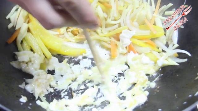 Лапша WOK c морепродуктами смотреть онлайн