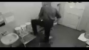 Ужас..Мужчина на Гинекологическом кресле