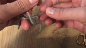 Самый прочный способ связывания двух нитей пряжи