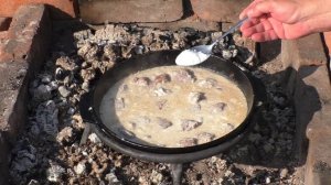 ПЬЯНТИ на костре, мордовская национальная кухня, говядина в сметанном соусе.