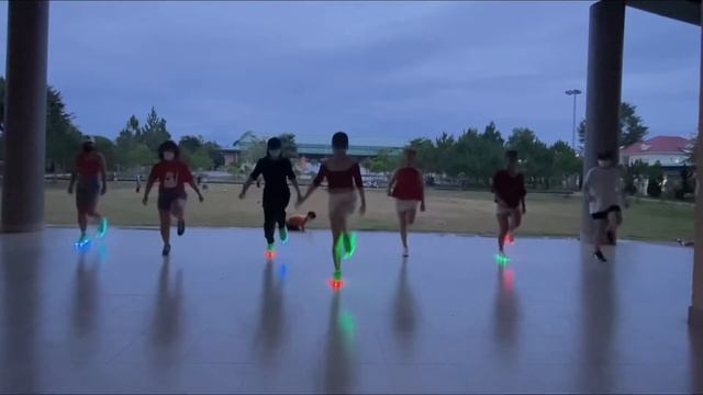 Shuffle Dance Lyly смотреть онлайн