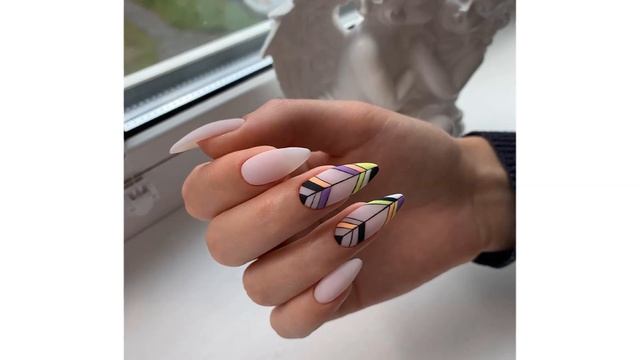 Идеи маникюра на Август  | A selection of the most fashionable new manicure designs for August  |