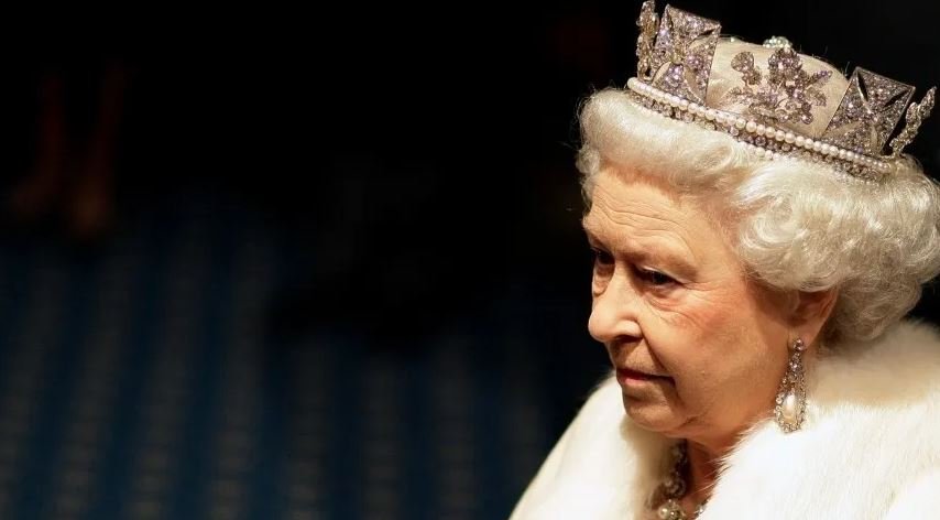Королева Великобритании Елизавета II правила дольше всех монархов в истории.