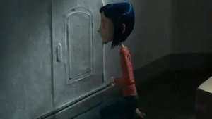 Коралина в стране кошмаров!!!!!!!! Бойся маленьких дверок!!! Тили тили бом