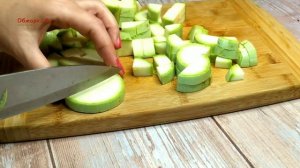 Ужин на скорую руку. Простой и быстрый рецепт куриного филе с кабачками на сковороде. #368