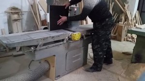 Снимаем с ЛДСП полтора милиметра без сколов.