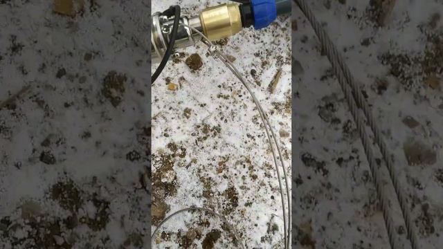 Подключение скважины к дому через скважинный адаптер плюс монтаж кессона для скважины. смотреть онлайн