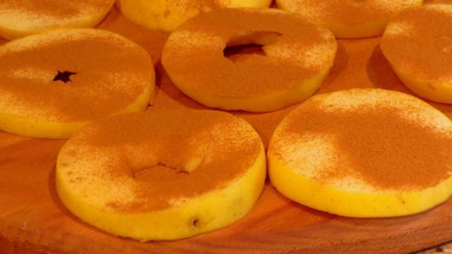 Творожники с яблоками