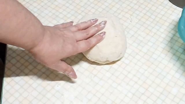 Универсальное тесто для пельменей и вареников без яиц! Подойдет в пост!