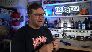 The only tool you need! - OneUP EDC Pump & Multi-Tool System - 90 Second Review