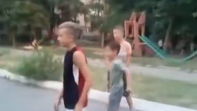 Козёл - игра футбольная разминка