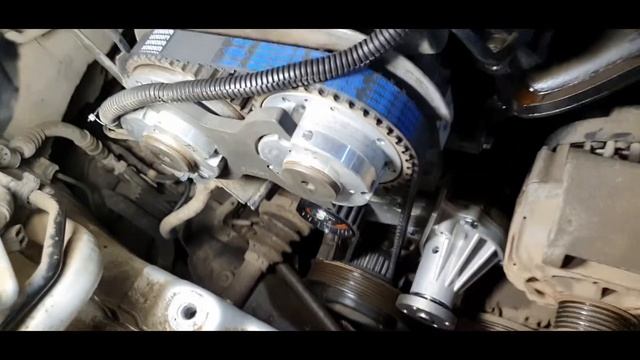 Замена ремней и помпы на Форд Мондео 1,6. смотреть онлайн