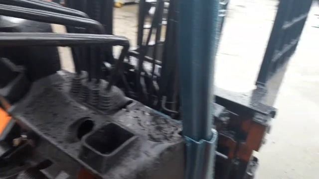 Дизельный погрузчик Toyota 7FD18, с боковым захватом! смотреть онлайн