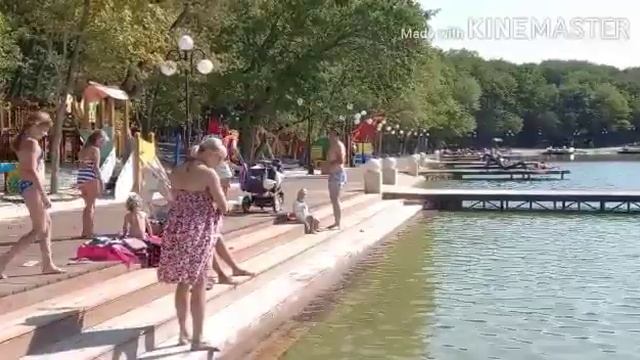 ЖЕЛЕЗНОВОДСК САМАЯ БОЛЬШАЯ КАСКАДНАЯ ЛЕСТНИЦА НА ЮГЕ. кмв. железноводское озеро.