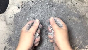 Black Chalk Heart Crush | Oddly Satisfying | ASMR | Sleep Aid