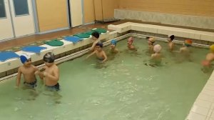 Фрагмент занятия по плаванию детей старшей группы