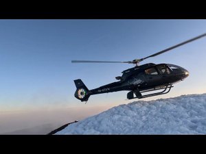 Посадка вертолёта в кратер вулкана Авачинский