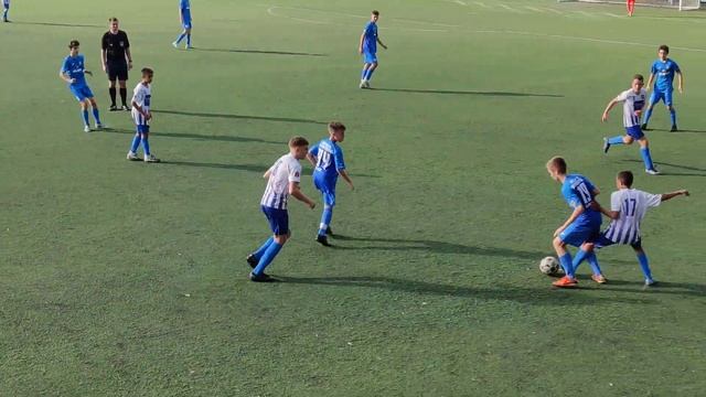 ДЮСШ Чорноморець - ДЮСШ Кристал Херсон, другий тайм, 3:0, U-15, чемпіонат ДЮФЛУ, 15.10.2023 смотреть онлайн