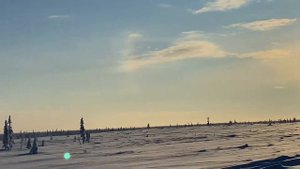 Гало солнечное. Солнце в радуге. Три солнца