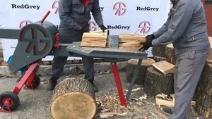 Реечный дровокол RedGrey в работе