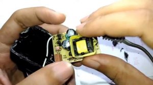 IE#35 : Genuine 20$ PANASONIC power supply teardown! Model: PNLV226E