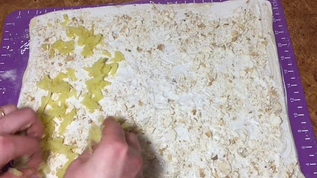 Готовим с сушёными грибами: пирожки-улитки с белыми грибами и дождевиками смотреть онлайн