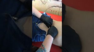 Пирсинг пупка piercing