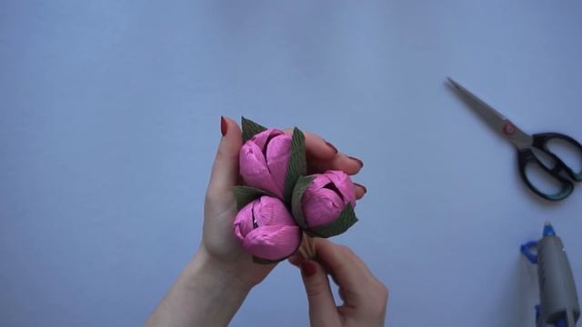 Подарок на 8 МАРТА | Как быстро и легко сделать букет в кульке | Букет из бумажных цветов