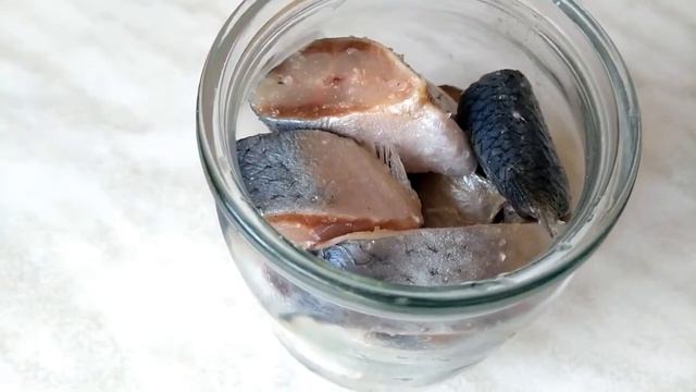 Малосольная селедка в домашних условиях. Как вкусно засолить сельдь.