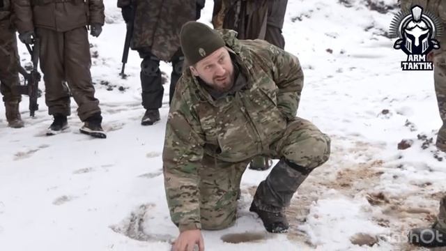 Что самое сложное при штурме опорного пункта? Нет это не бой в опорнике, а подход к нему!